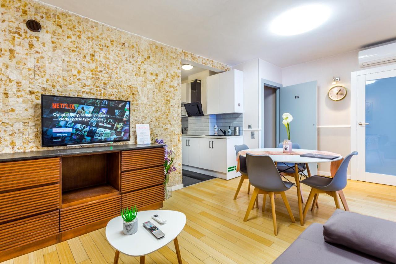 Jessapart- Babka Tower Apartment Warschau Exterior foto